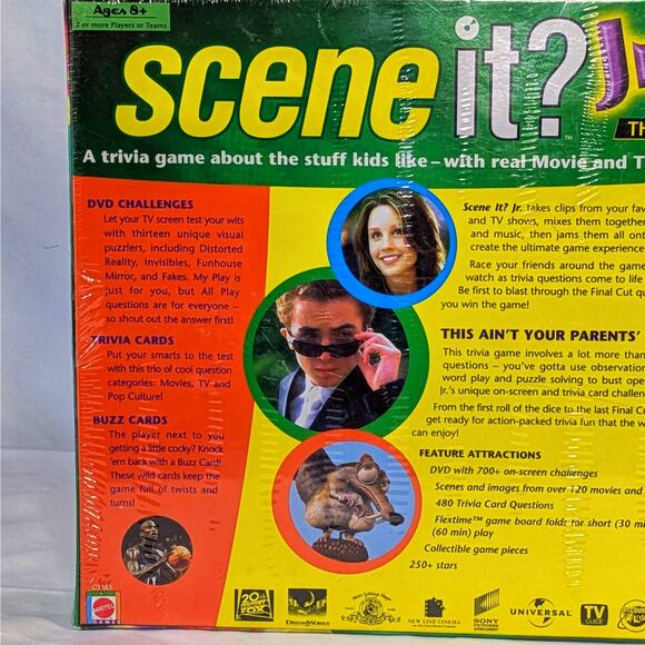 New - Sealed Scene It ? Jr. The DVD Board Game - Ages 8 and up - Picture 2 of 3